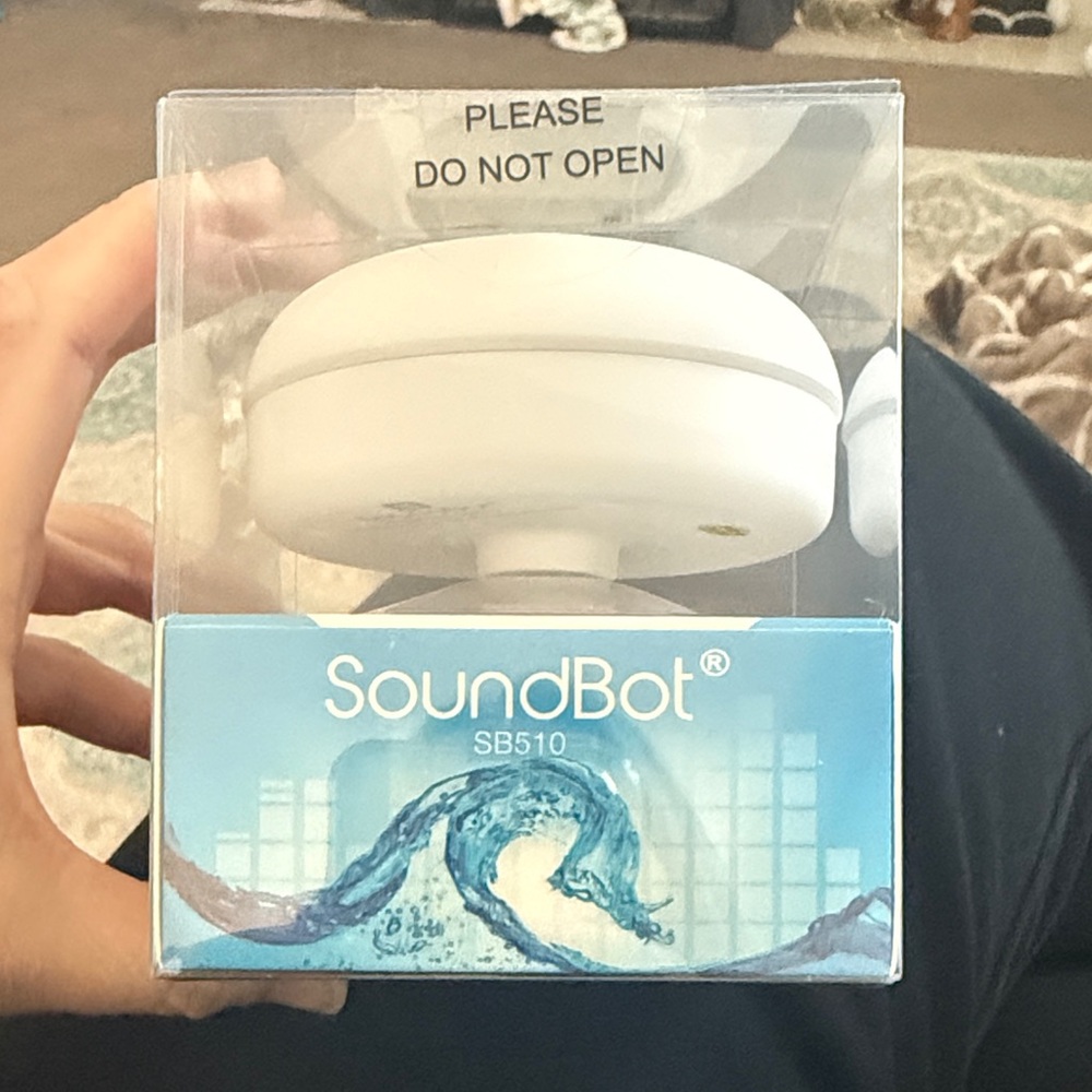 SoundBot SB510 White Bluetooth Speaker